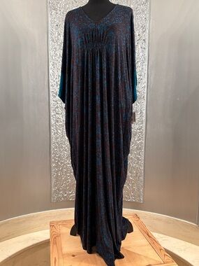 NWT Natori Brown and Teal Printed Maxi Tanika/Nightgown, One size fits all